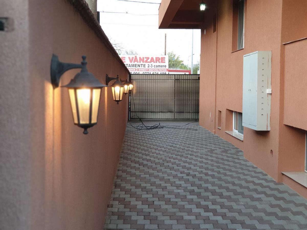 Villa Accommodation Bucharest Exterior photo
